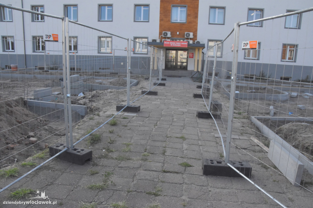 Prace przy parkingu dla MOPR