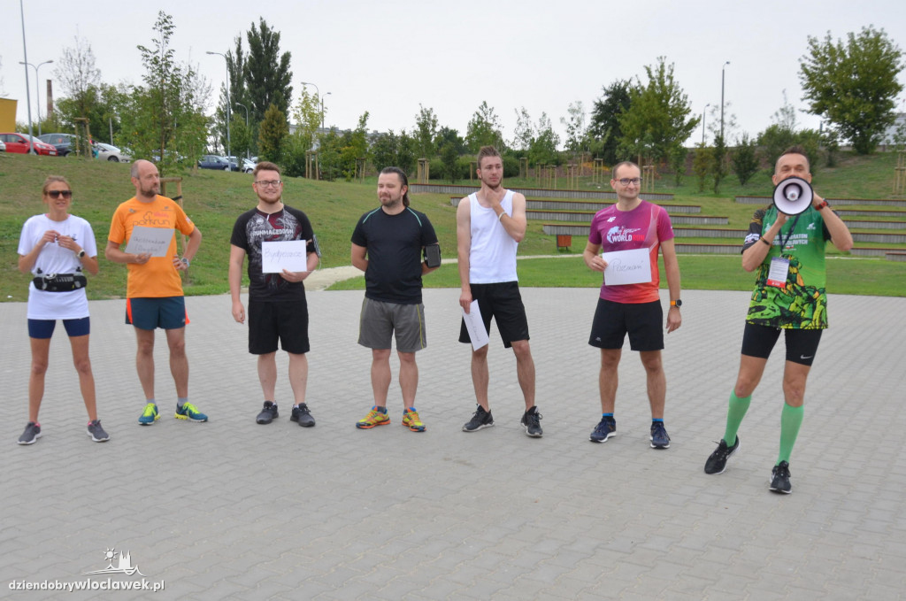 Parkrun w parku nad Zgłowiączką