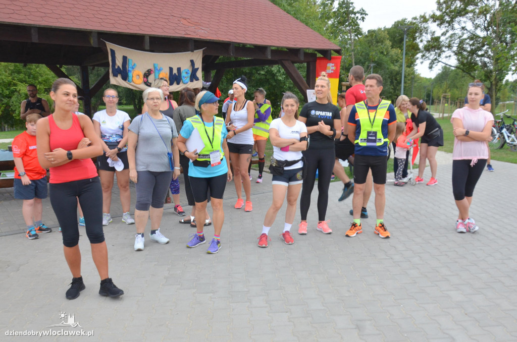 Parkrun w parku nad Zgłowiączką