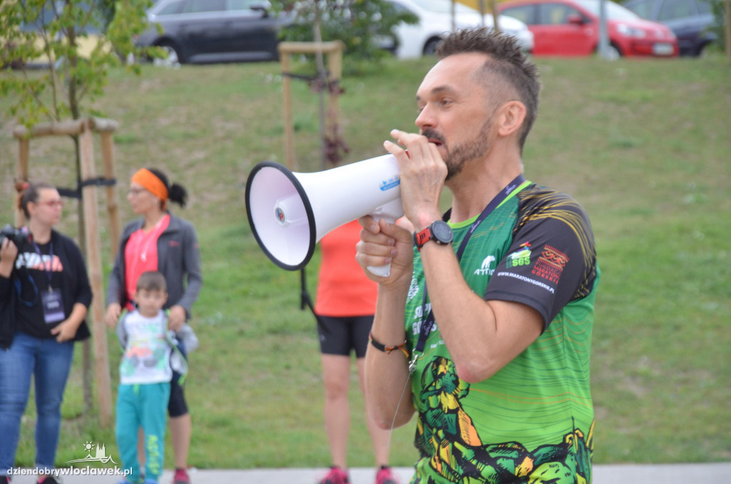 Parkrun w parku nad Zgłowiączką