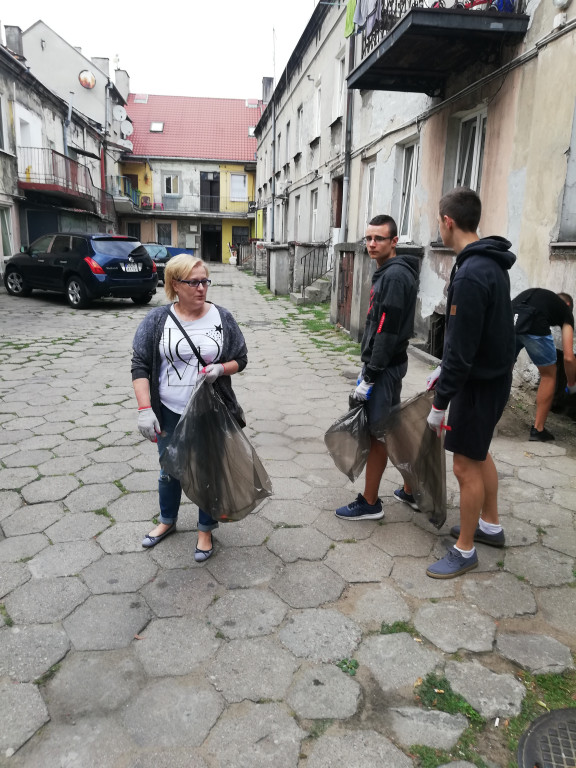 Posprzątali śródmiejskie podwórka