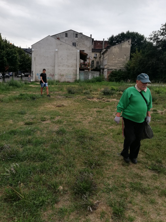 Posprzątali śródmiejskie podwórka