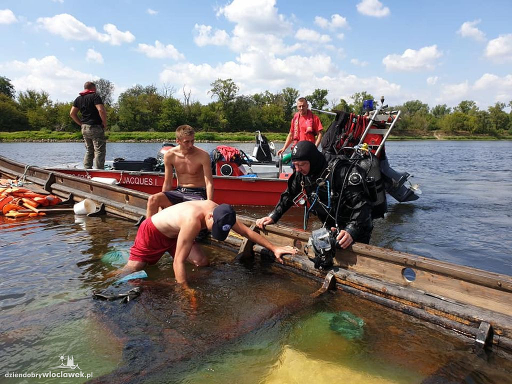 W trakcie Festiwalu Wisły tonęła łódź