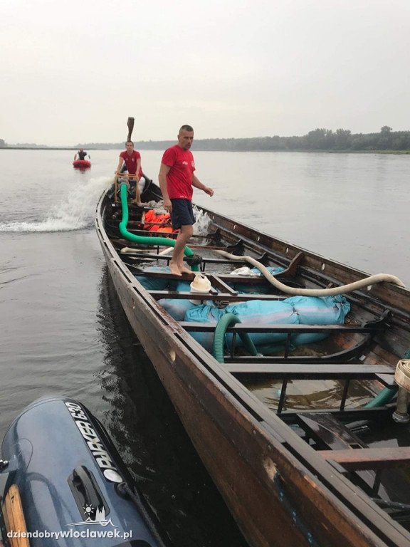 W trakcie Festiwalu Wisły tonęła łódź