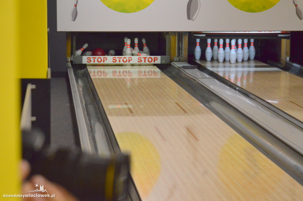 Rodzinne zawody bowlingowe