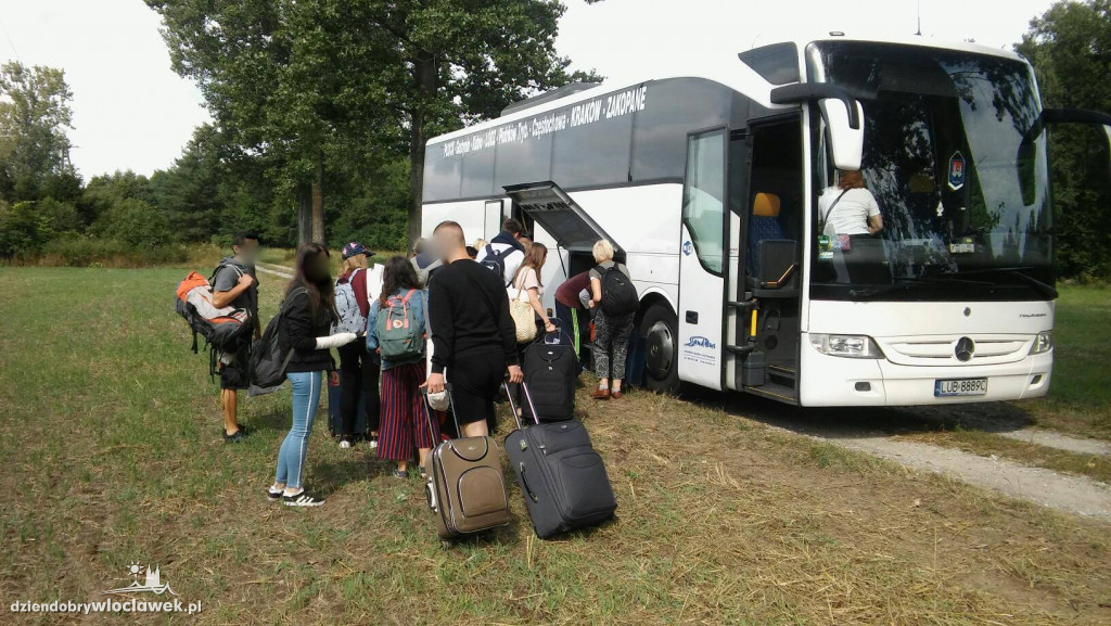 Tragedia na torach. Nie żyją 3 osoby