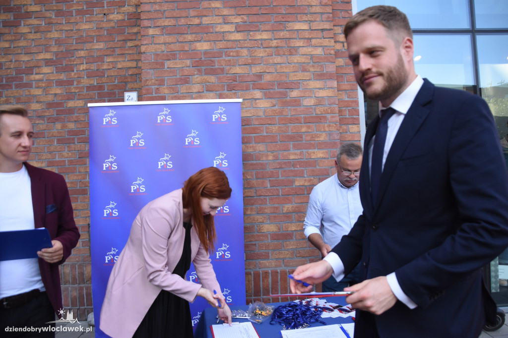 Anna Gembicka zbierała podpisy na pl. Grodzkim