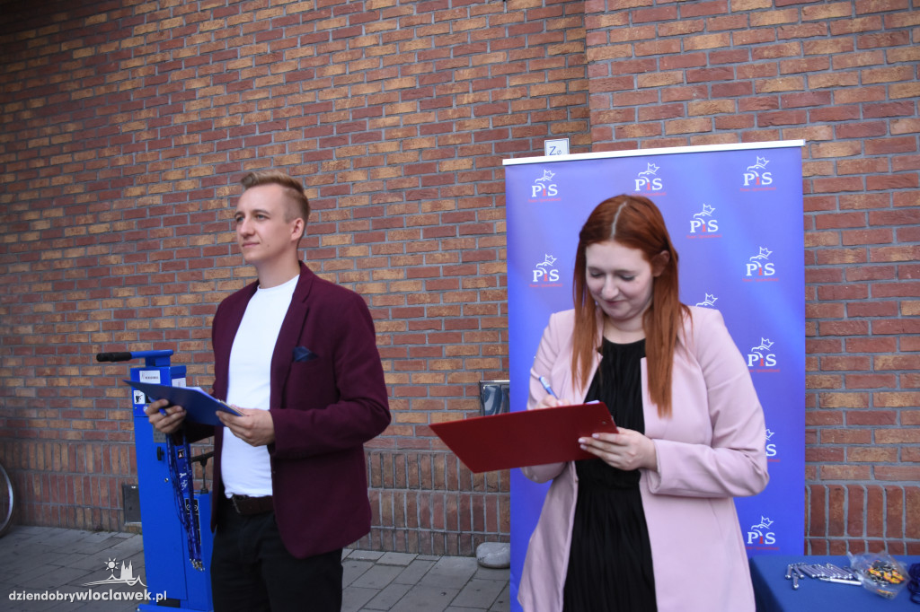 Anna Gembicka zbierała podpisy na pl. Grodzkim