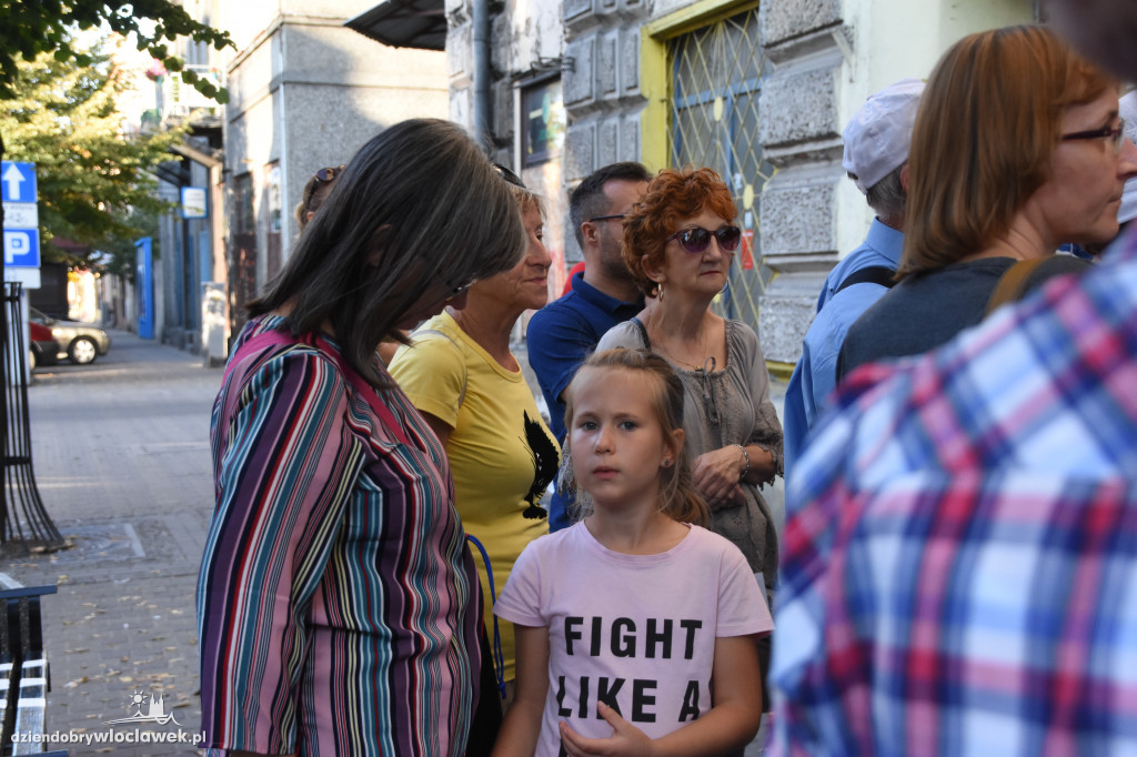 Śladami architektury międzywojennej