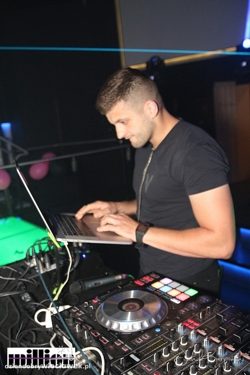 7 i 1/2 urodziny Million Club
