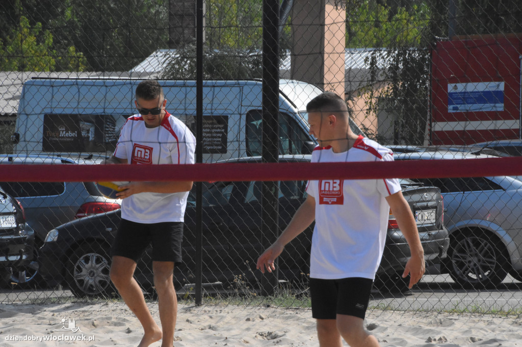 Strażacy rozegrali turniej siatkarski