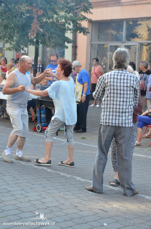 Potańcówka na 3 Maja z Łęgowianami