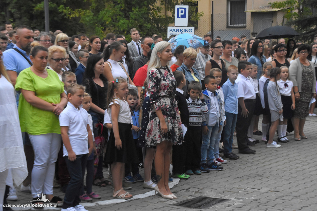 Rozpoczęcie roku szkolnego w ZSA