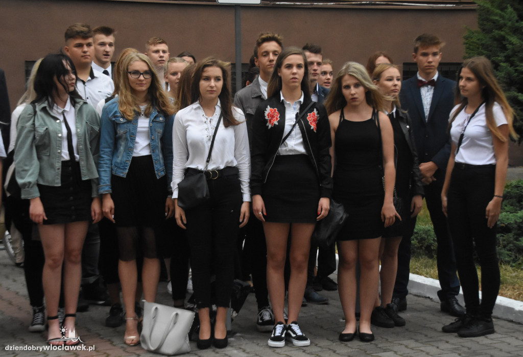 Rozpoczęcie roku szkolnego w ZSA