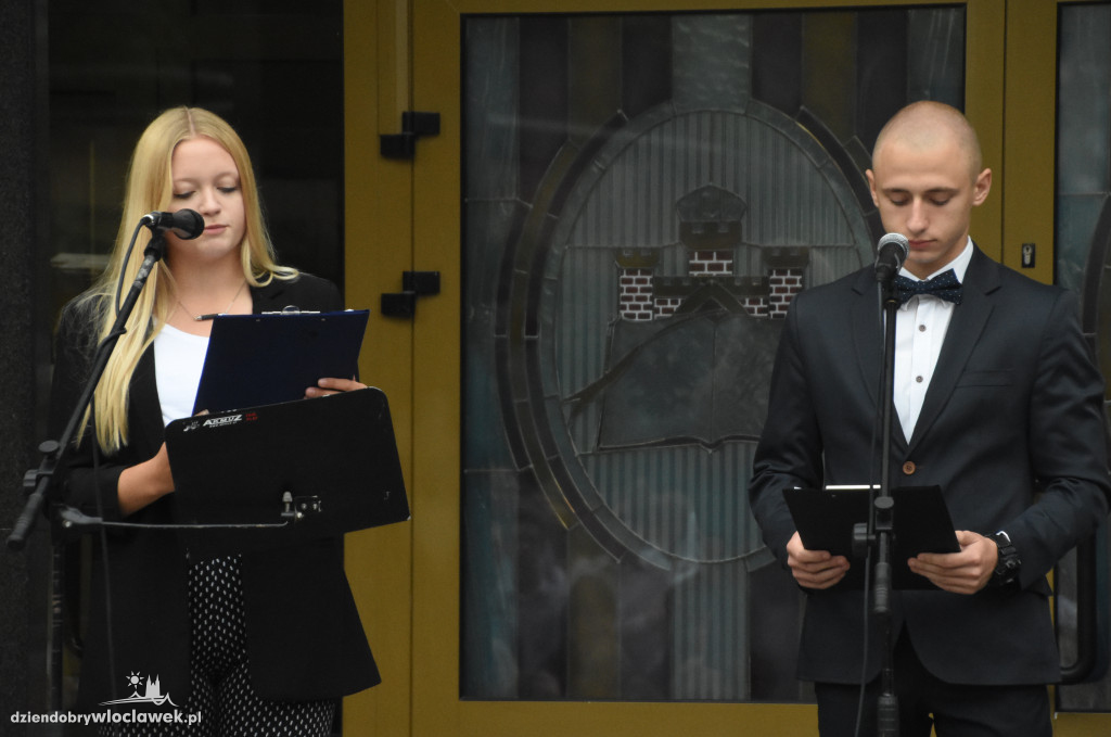 Rozpoczęcie roku szkolnego w ZSA