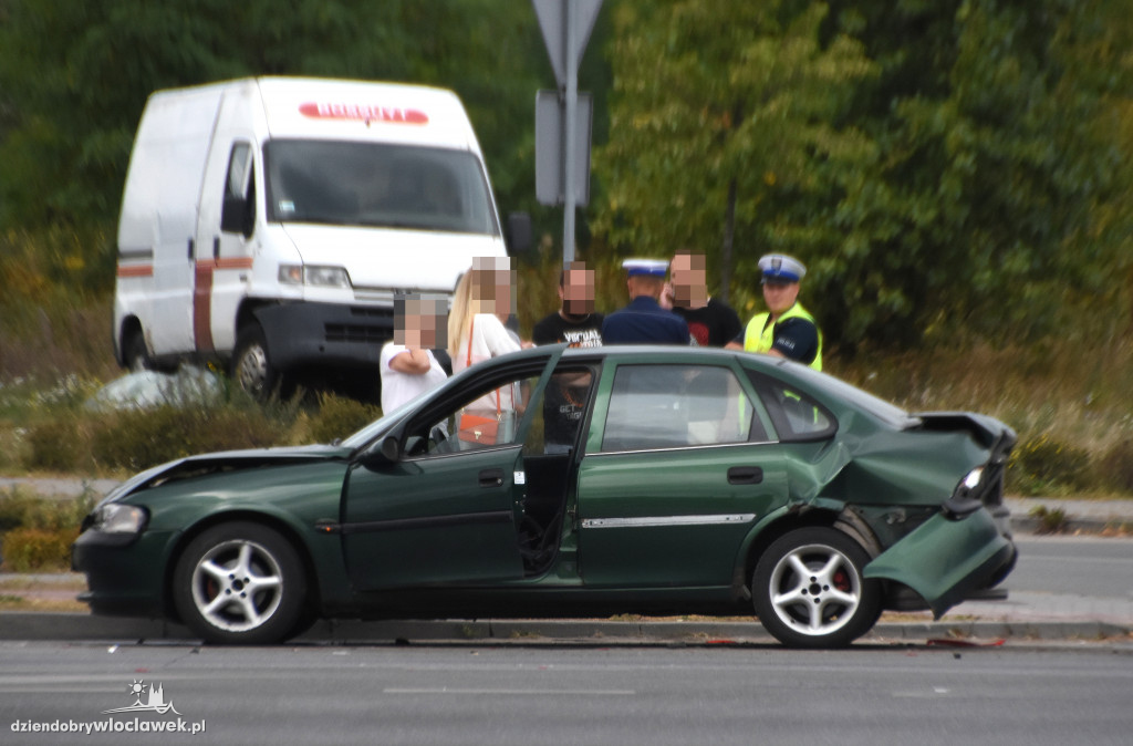 Karambol 4 aut na osiedlu Południe