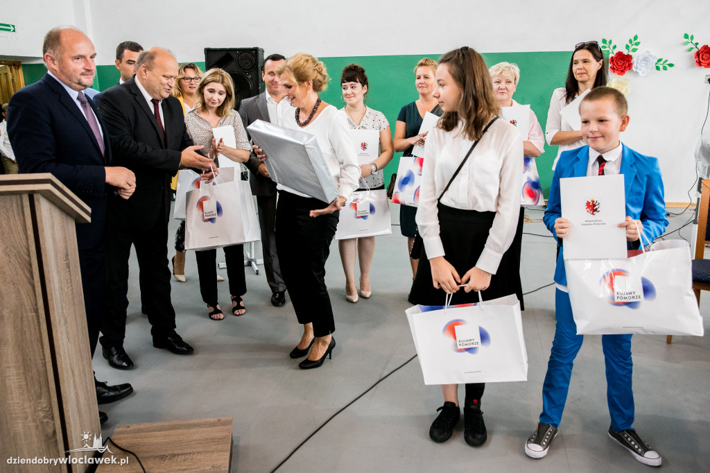 Marszałek w szkole Brześciu