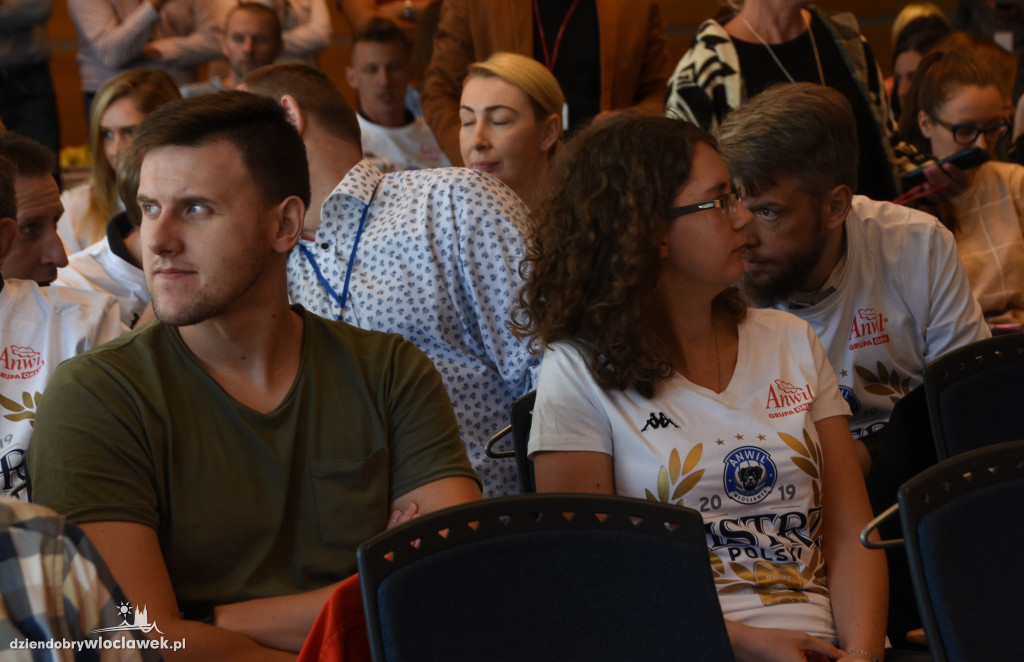 Mistrzowie Polski z wizytą w Anwilu