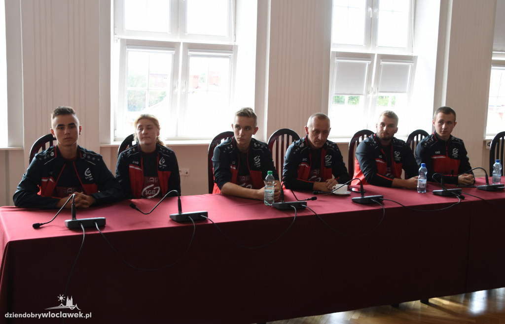 W starostwie docenili sportowców