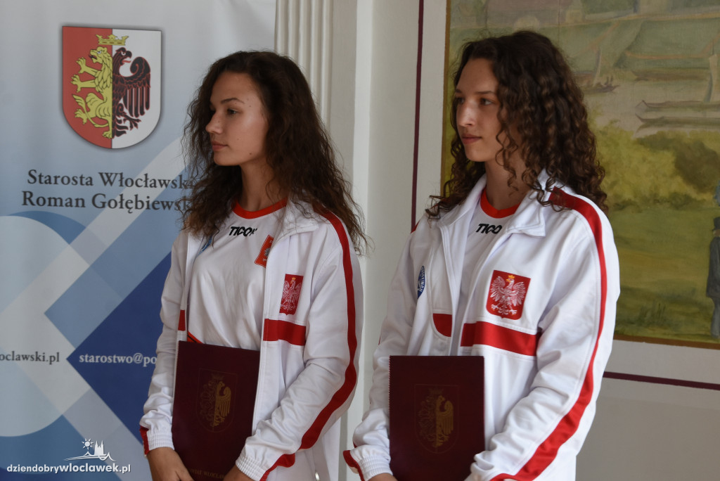 W starostwie docenili sportowców
