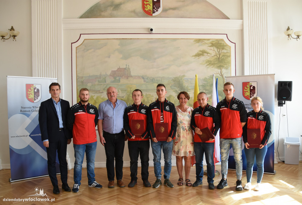 W starostwie docenili sportowców