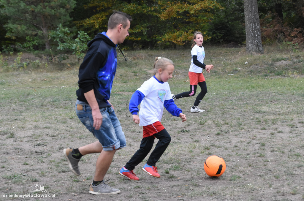 Strikes z Zakrętu pokonali rywali