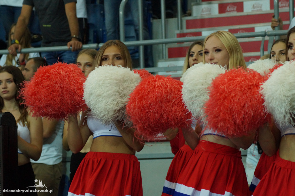 Cheerleaderki 1 dnia MEZ Tournament