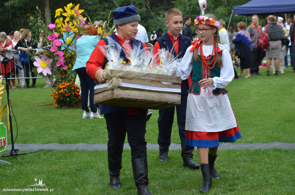 Dożynki w Smólniku