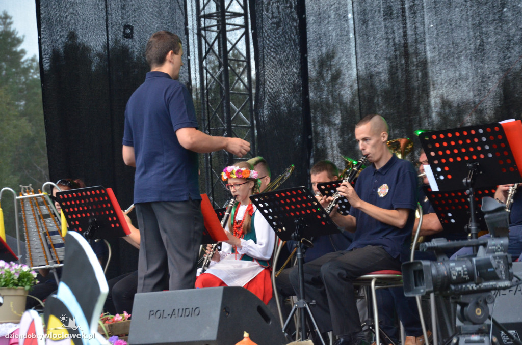 Dożynki w Smólniku