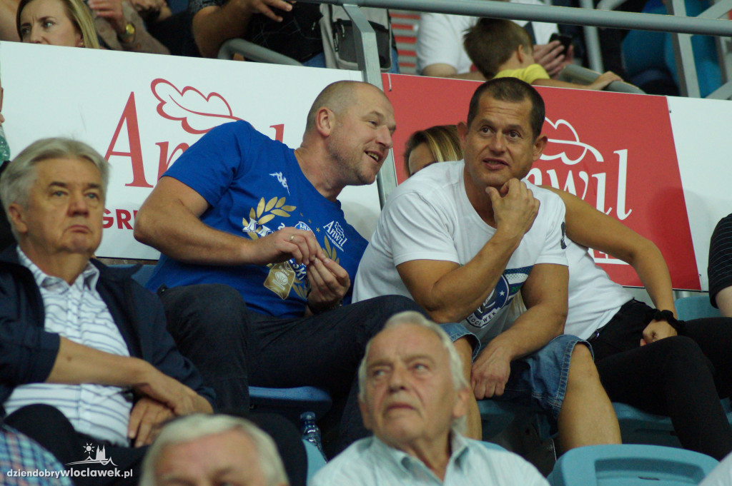 Kibice na meczu z Maccabi Tel Aviv