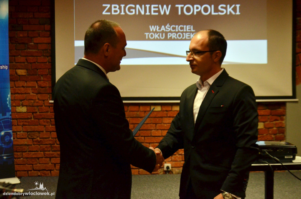 Wręczenie decyzji wsparcia inwestycji