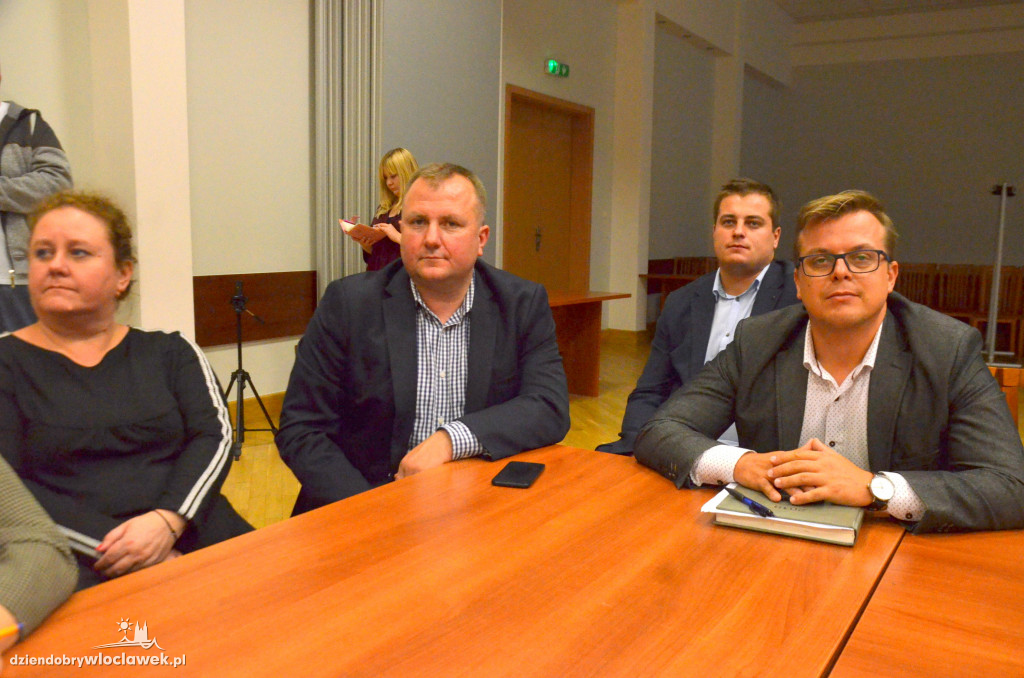 Dyskusja publiczna o elektrociepłowni