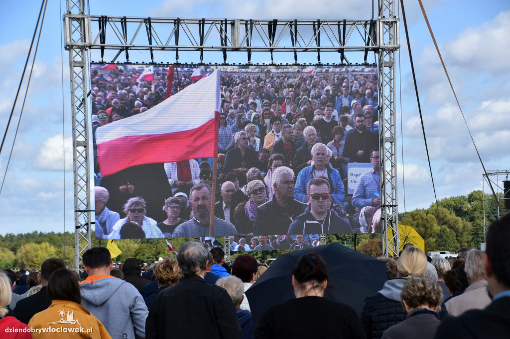 Polska Pod Krzyżem w Kruszynie