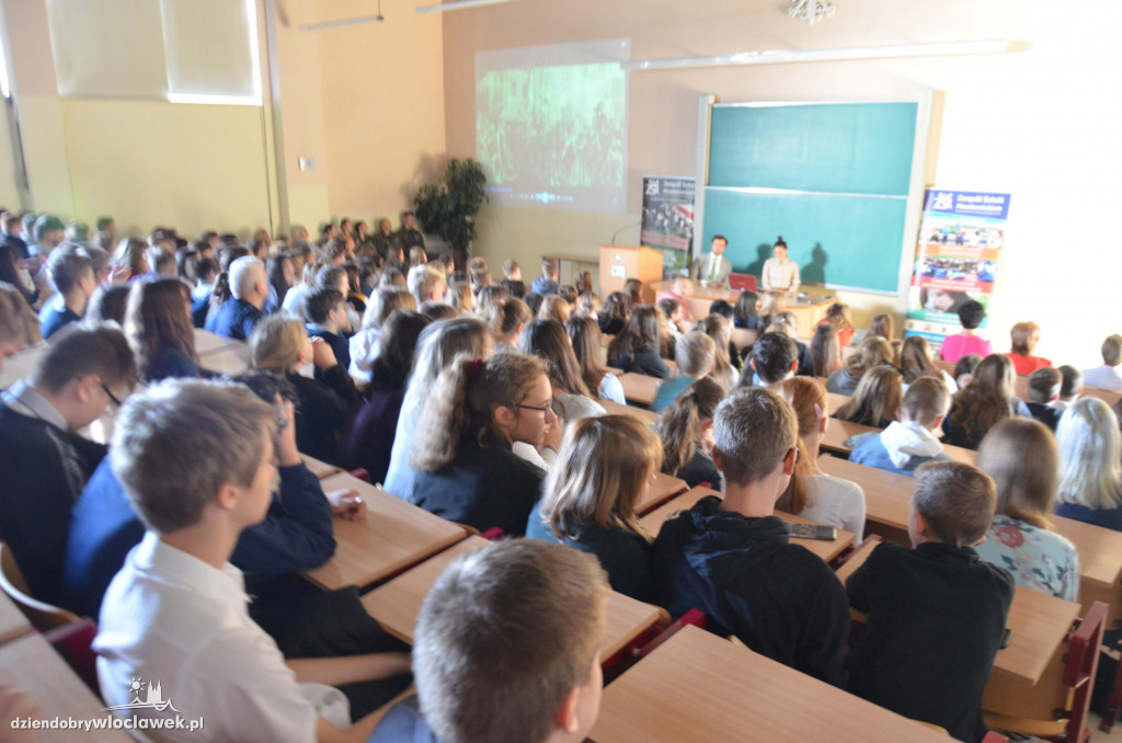 Konkurs Wiedzy o Sejmie dla uczniów