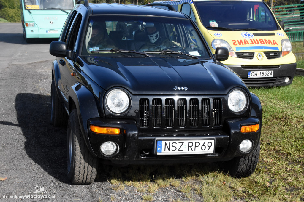 Antyterroryści odbijali przejęty autokar