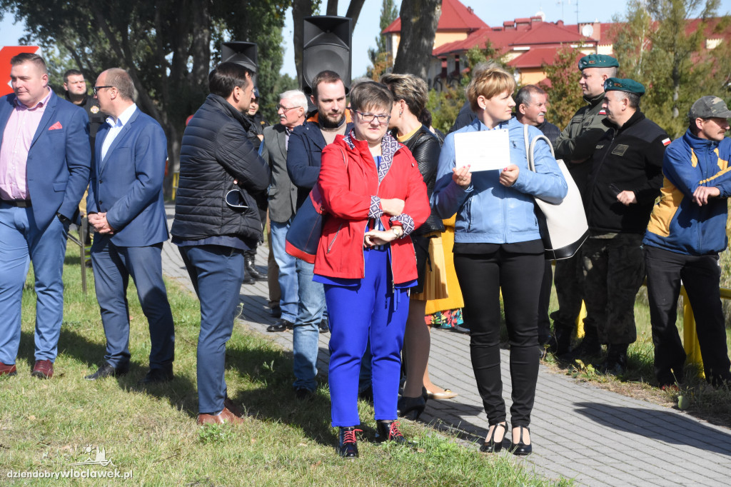 Antyterroryści odbijali przejęty autokar