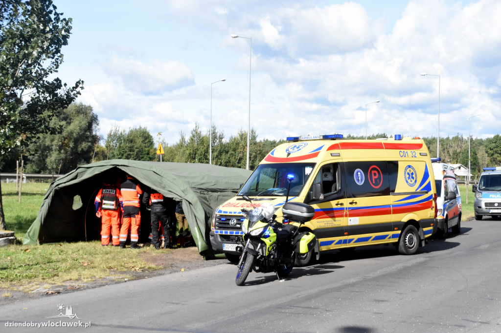 Antyterroryści odbijali przejęty autokar