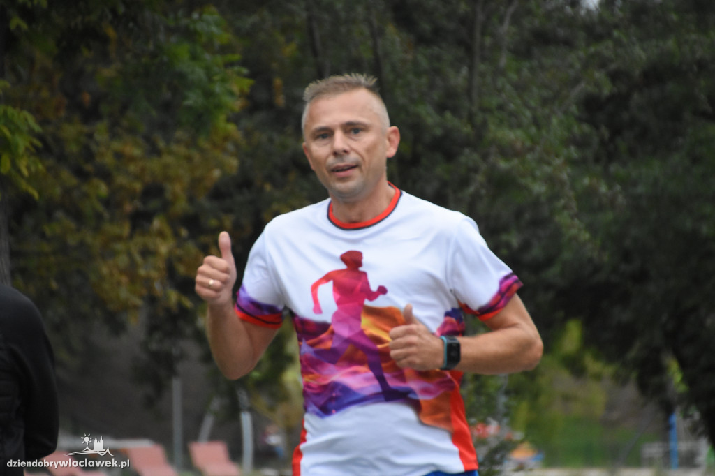 Parkrun w parku na Słodowie
