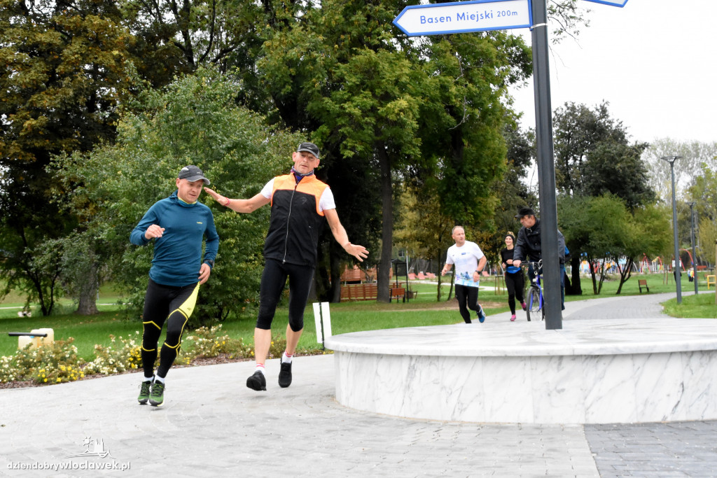 Parkrun w parku na Słodowie