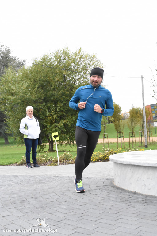 Parkrun w parku na Słodowie