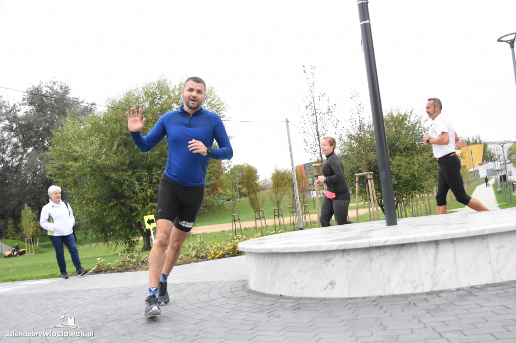 Parkrun w parku na Słodowie