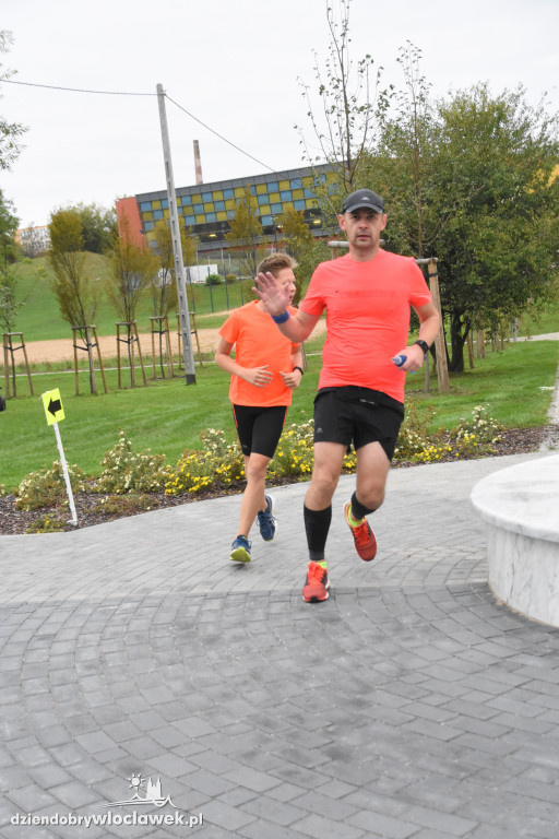 Parkrun w parku na Słodowie