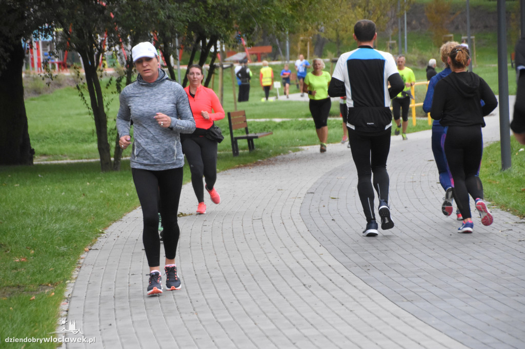 Parkrun w parku na Słodowie