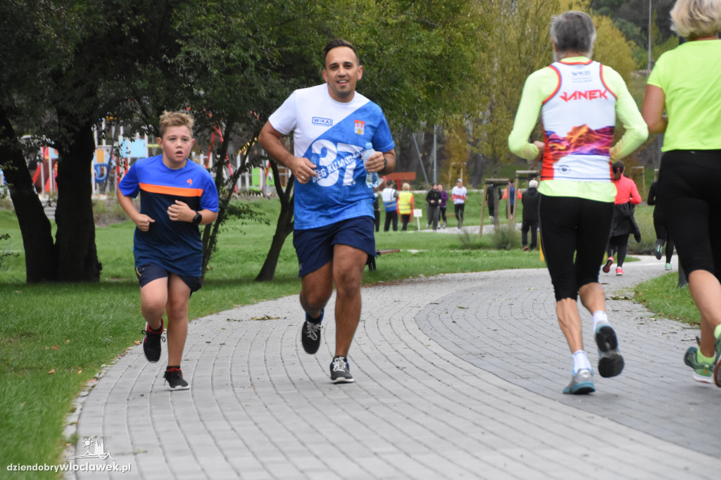 Parkrun w parku na Słodowie