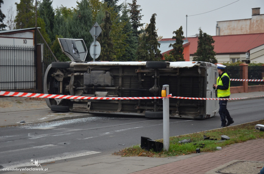 Zderzenie dwóch aut na Południu