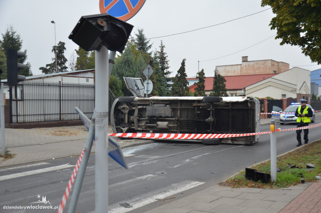 Zderzenie dwóch aut na Południu