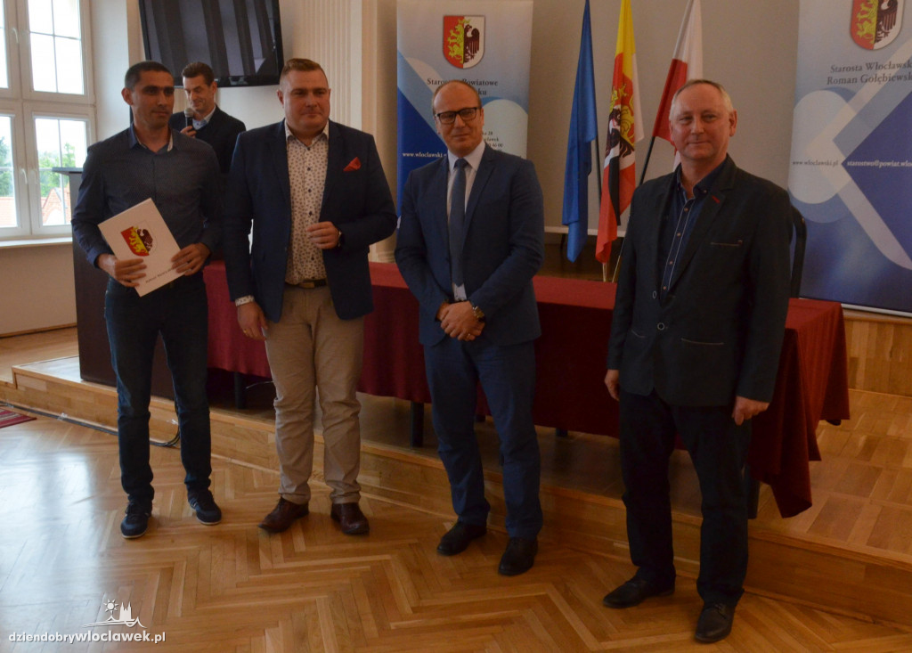 Kluby z regionu z dużymi pieniędzmi