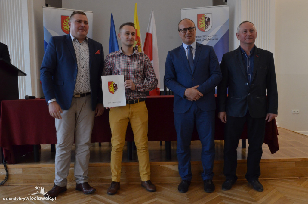 Kluby z regionu z dużymi pieniędzmi