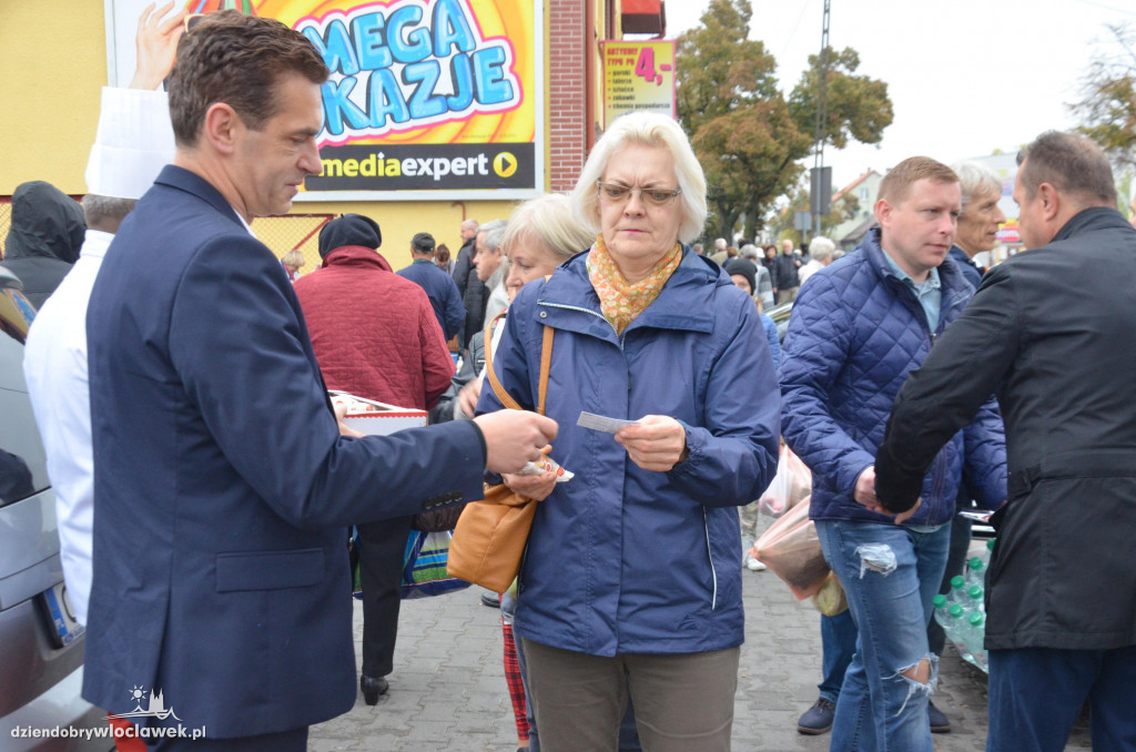 Kampania wyborcza na targowisku