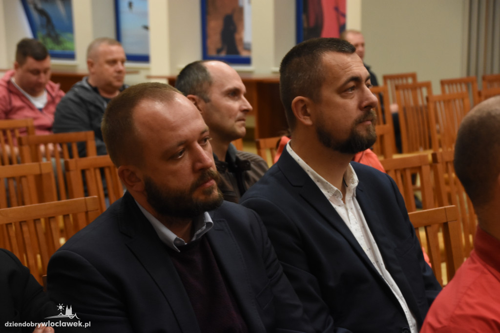 Prezydent spotkał się z kibicami